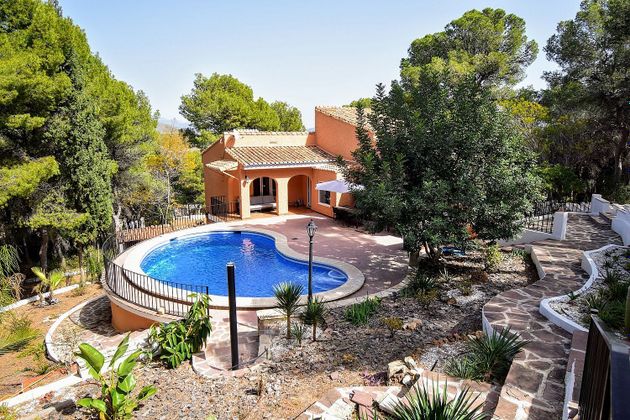 Foto 1 de Casa en venta en Torres Torres de 6 habitaciones con terraza y piscina
