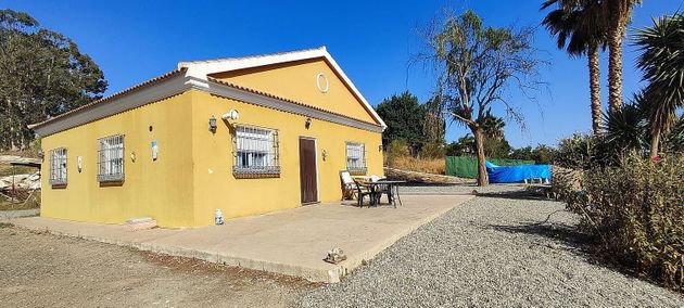 Foto 2 de Casa rural en venda a calle Villafranco del Guadalhorce de 3 habitacions amb terrassa i piscina