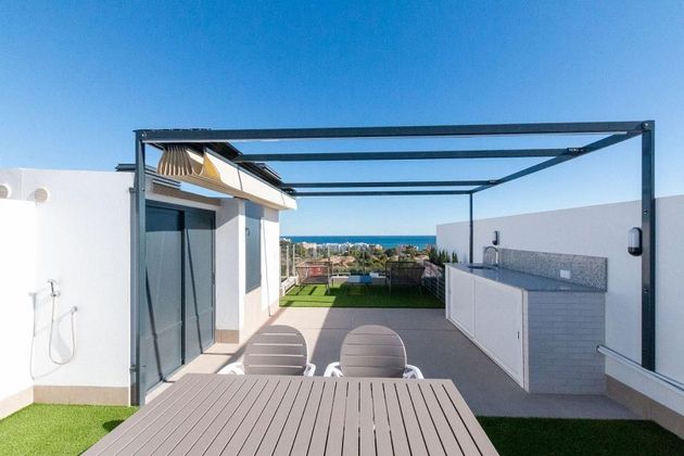 Foto 1 de Dúplex en venda a calle Carcaixente de 3 habitacions amb terrassa i piscina