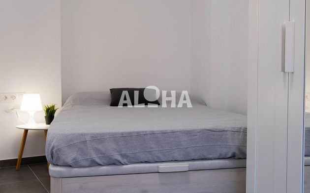 Foto 2 de Alquiler de piso en Moncada de 2 habitaciones con muebles y aire acondicionado