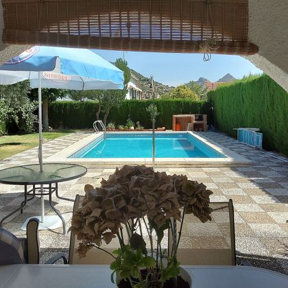 Foto 1 de Venta de casa adosada en Villares (Los) de 3 habitaciones con terraza y piscina