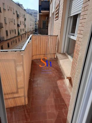 Foto 2 de Piso en venta en Santa Marina - La Paz de 4 habitaciones con terraza y aire acondicionado