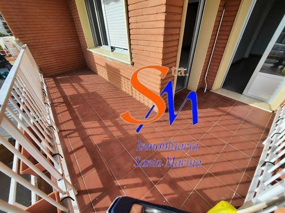 Foto 2 de Pis en venda a avenida De Cristobal Colón de 5 habitacions amb terrassa i ascensor