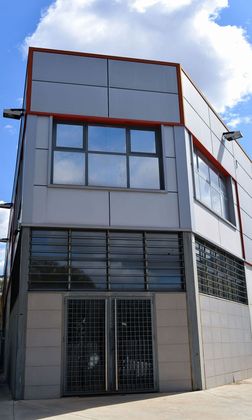Foto 2 de Alquiler de edificio en calle Escarpia de 1800 m²