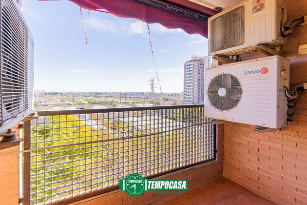 Foto 1 de Piso en venta en Camí Real de 4 habitaciones con terraza y garaje