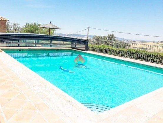 Foto 1 de Xalet en venda a Ronda de 5 habitacions amb terrassa i piscina