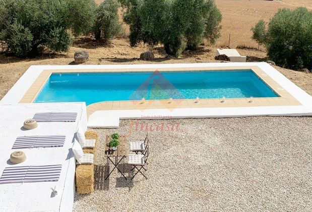 Foto 1 de Chalet en venta en Ronda de 5 habitaciones con terraza y piscina