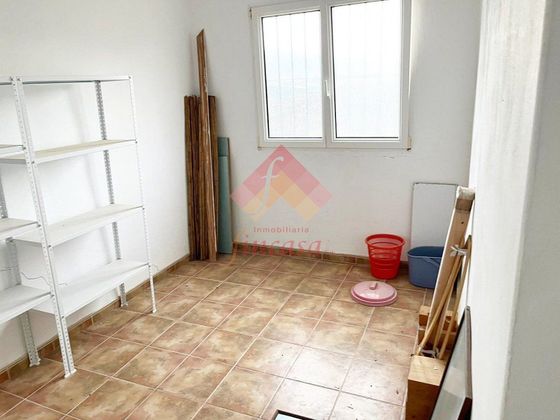 Foto 2 de Venta de casa en Cortes de la Frontera de 3 habitaciones y 192 m²