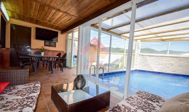 Foto 1 de Casa en venta en Arriate de 3 habitaciones con terraza y piscina