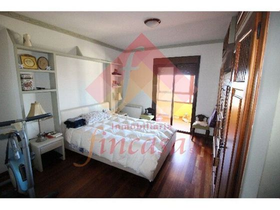 Foto 2 de Piso en venta en Ronda de 3 habitaciones con terraza y aire acondicionado