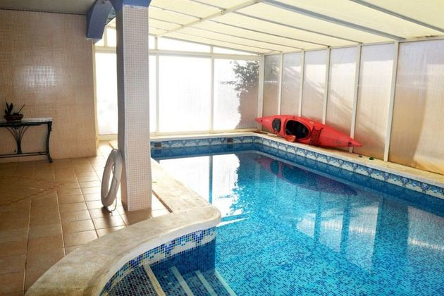 Foto 1 de Xalet en venda a calle Poblado Barracas de 6 habitacions amb piscina i jardí