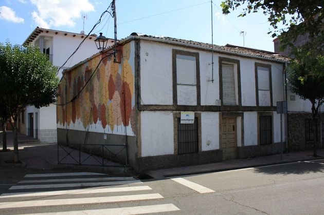 Foto 1 de Casa adossada en venda a calle Laguna de 4 habitacions i 222 m²