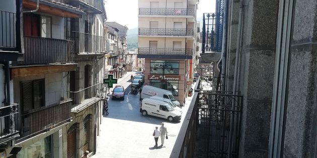 Foto 2 de Venta de piso en calle De Ávila de 3 habitaciones con balcón y ascensor