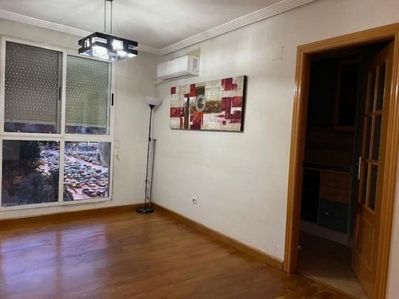 Foto 2 de Venta de piso en Santa María de Gracia de 2 habitaciones con garaje y aire acondicionado