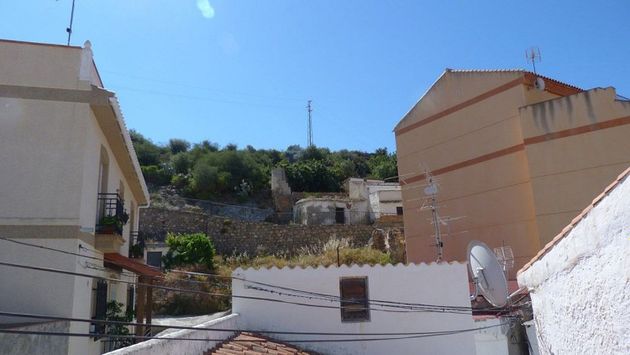 Foto 2 de Casa en venda a Vélez de Benaudalla de 3 habitacions amb terrassa