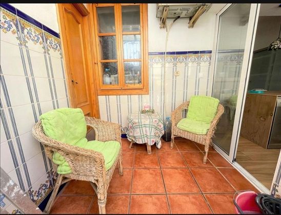 Foto 2 de Casa en venda a La Constitución - Canaleta de 3 habitacions amb terrassa i balcó