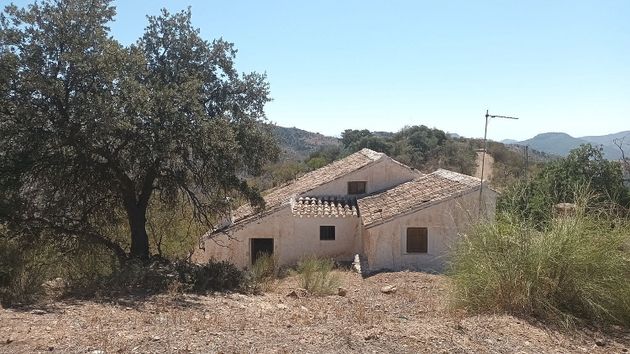 Foto 1 de Casa rural en venda a Colmenar de 7 habitacions amb terrassa