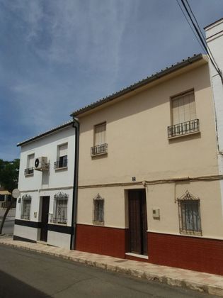 Foto 1 de Casa adossada en venda a calle Ruiseñor de 2 habitacions amb terrassa