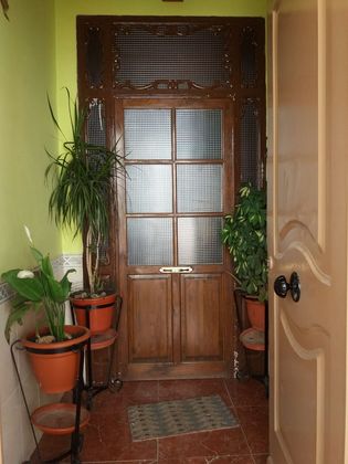 Foto 1 de Casa adossada en venda a calle Campos Moreno de 4 habitacions amb aire acondicionat