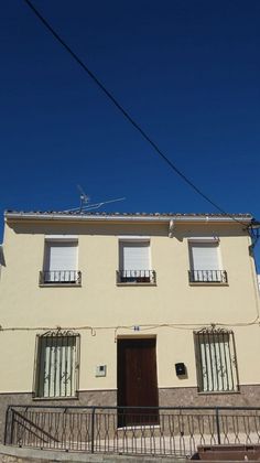 Foto 1 de Casa adossada en venda a calle San Sebastián de 5 habitacions i 130 m²