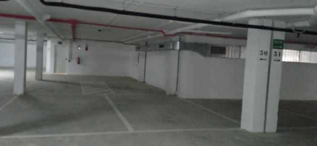 Foto 2 de Alquiler de garaje en calle Fernán Pérez Portocarrero de 15 m²