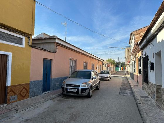 Foto 2 de Venta de casa en calle De El Greco de 4 habitaciones con terraza