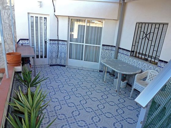 Foto 1 de Pis en venda a calle Rosales de 3 habitacions amb terrassa i balcó