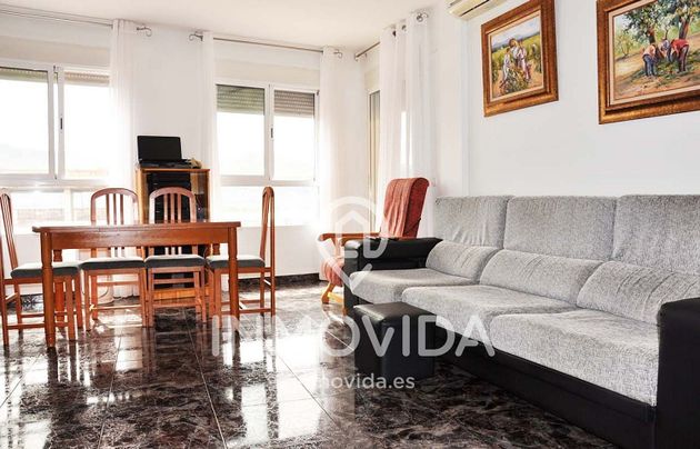Foto 2 de Casa adossada en venda a Cerdà de 4 habitacions amb garatge i balcó