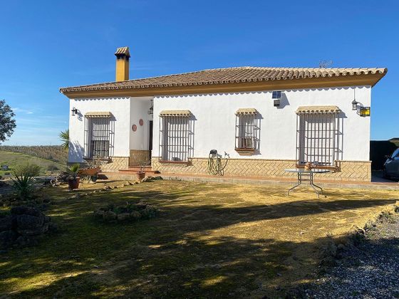 Foto 1 de Casa rural en venda a calle De la Ataona de 3 habitacions amb terrassa i piscina