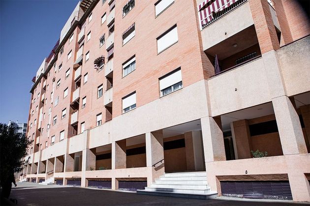 Foto 2 de Piso en venta en calle Doctor Antonio Cortés Lladó de 3 habitaciones con terraza y piscina