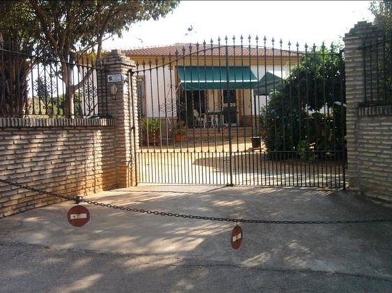 Foto 1 de Xalet en venda a urbanización San Blas de 4 habitacions amb terrassa i piscina