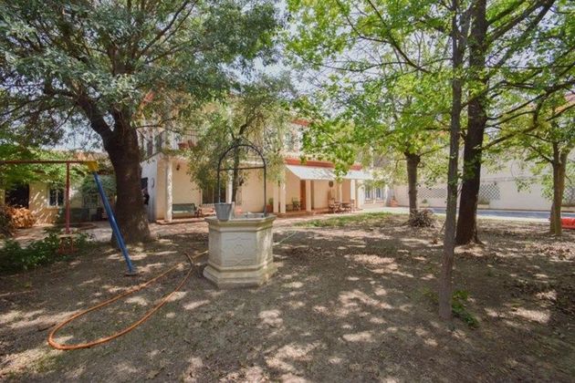 Foto 2 de Casa en venda a calle Profesor Tierno Galvan de 6 habitacions amb terrassa i piscina