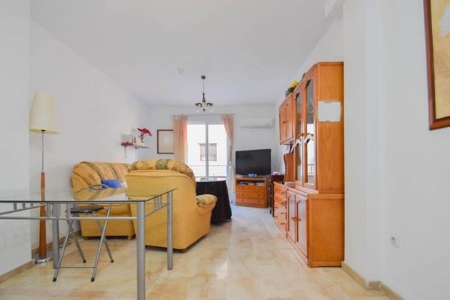 Foto 2 de Pis en venda a calle Tomillo de 2 habitacions amb terrassa i garatge