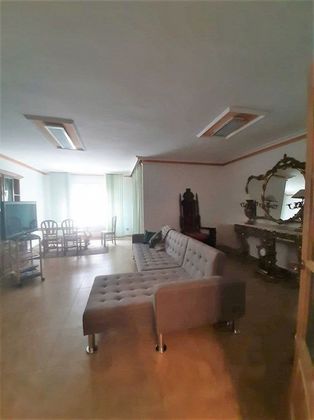 Foto 2 de Venta de piso en Belén - San Roque de 4 habitaciones con terraza y calefacción