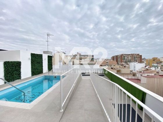 Foto 2 de Pis en lloguer a calle A Estrenarsin Amueblarcalle Eugenio Gross de 3 habitacions amb piscina i aire acondicionat