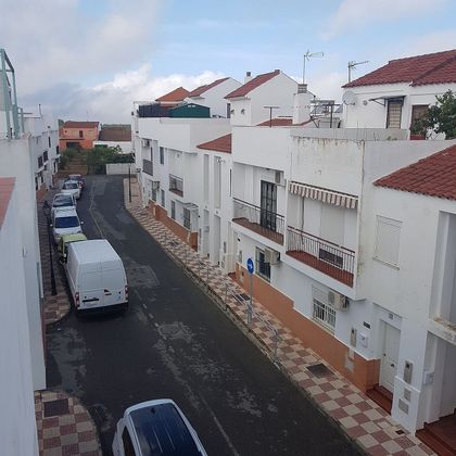Foto 1 de Venta de dúplex en calle Aljarafe de 3 habitaciones con garaje y balcón