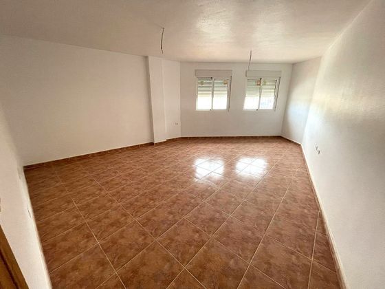 Foto 1 de Casa adossada en venda a Abarán de 4 habitacions amb garatge i balcó