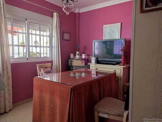 Foto 1 de Casa adossada en venda a Villanueva del Ariscal de 4 habitacions amb garatge i aire acondicionat