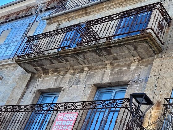 Foto 1 de Edifici en venda a calle Mayor de Pardiñas amb calefacció i ascensor