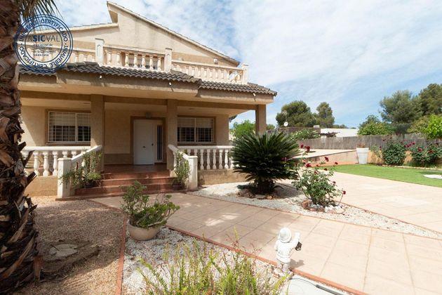 Foto 1 de Casa en venda a Serra de 5 habitacions amb terrassa i piscina