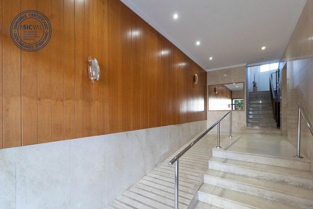 Foto 2 de Pis en venda a Parque de la Bombilla-Pla de Rascanya de 4 habitacions amb balcó i aire acondicionat