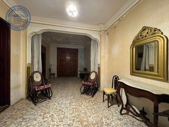 Foto 2 de Casa en venda a Benaguasil de 4 habitacions amb terrassa