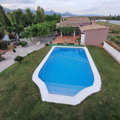 Foto 2 de Xalet en venda a Norte de 3 habitacions amb terrassa i piscina
