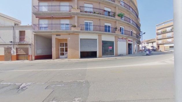 Foto 1 de Local en venda a calle Vall de Albaida de 390 m²