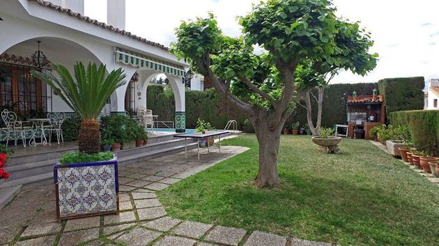 Foto 1 de Chalet en venta en Zona Fuentemora de 4 habitaciones con terraza y piscina