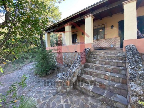 Foto 1 de Casa en venda a Zona de la Vega de 2 habitacions amb terrassa