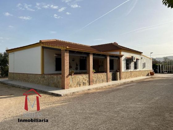 Foto 1 de Casa en venda a Zona de la Vega de 4 habitacions amb terrassa i piscina
