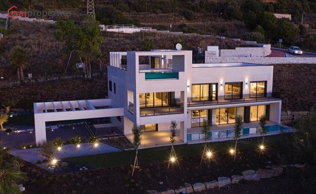 Foto 1 de Casa en venda a Zona el Higuerón de 5 habitacions amb terrassa i piscina