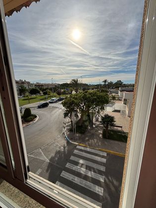 Foto 1 de Pis en venda a calle Valencia de 3 habitacions amb balcó i aire acondicionat