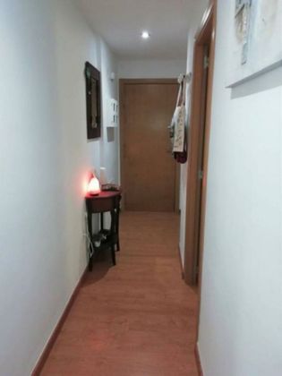 Foto 2 de Pis en lloguer a Centro Puerto de 2 habitacions amb mobles i aire acondicionat